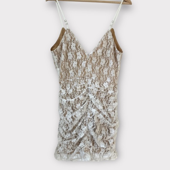 NWT Lulus Frilled to Be Here White Lace Ruched Mini Dress, size L - Picture 3 of 6